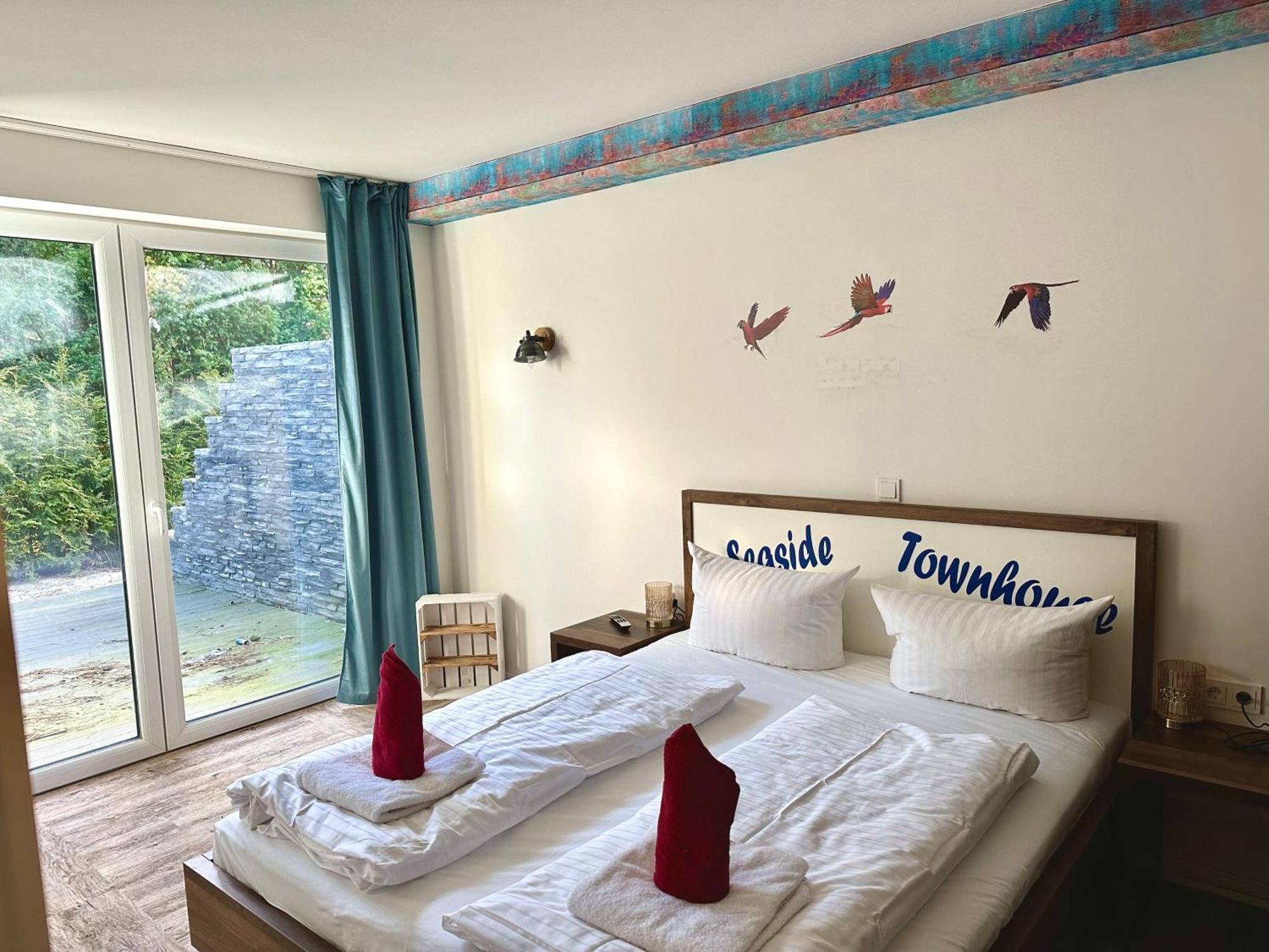 Seaside-townhouse Aparthotel 3*